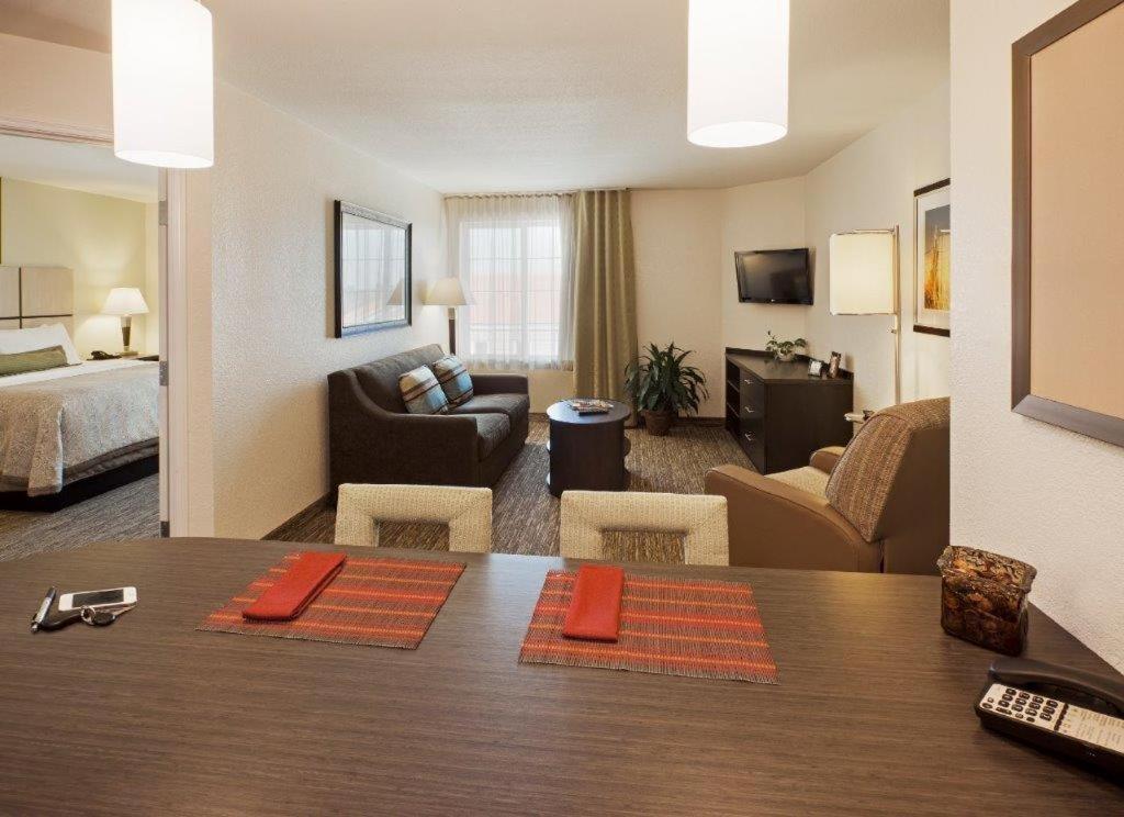 Candlewood Suites Lakewood, An Ihg Hotel Dış mekan fotoğraf