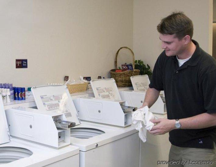 Candlewood Suites Lakewood, An Ihg Hotel Konforlar fotoğraf